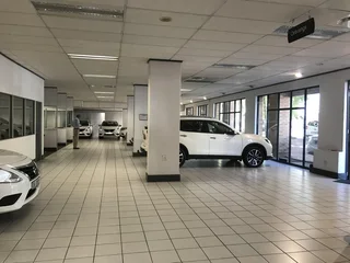 Claremont | Prime Showroom Space To Rent On Campground Road, Cape Town