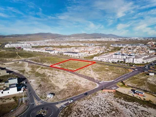 Sandown | Prime 7300sqm Vacant Land For sale On Sandown Road, Parklands North
