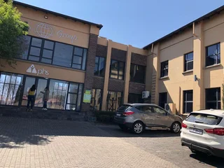 Immaculate office space available for lease in the Midrand area