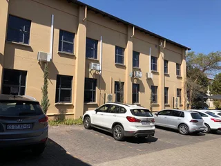 Immaculate office space available for lease in the Midrand area