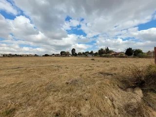 Vacant land available for SALE in Kempton Park