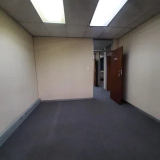 50 Voortrekker Road | JS Centre | Alberton Central