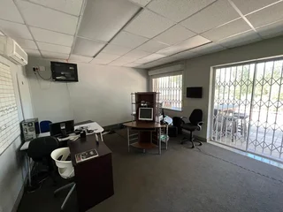 Pinewood Office Park | A grade office for sale in Woodmead