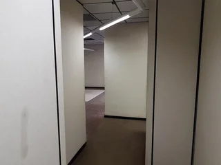 LARGE OFFICE SPACE TO RENT WITHIN THE WELL-DEVELOPED COMMERCIAL NODE OF HATFIELD WITH GREAT ACCESS