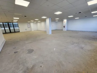 Umhlanga | Stunning ocean view office for rent