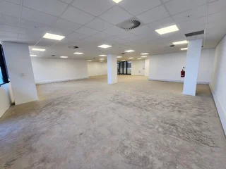 Umhlanga | Stunning ocean view office for rent