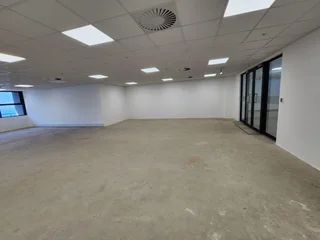 Umhlanga | Stunning ocean view office for rent