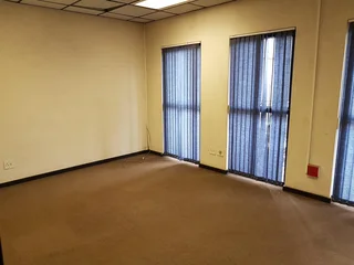 LARGE OFFICE SPACE TO RENT WITHIN THE WELL-DEVELOPED COMMERCIAL NODE OF HATFIELD WITH GREAT ACCESS