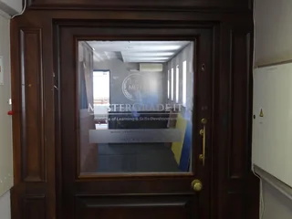 PICBEL PARKADE | OFFICE SPACE TO RENT ON STRAND STREET, CAPE TOWN CITY CENTRE