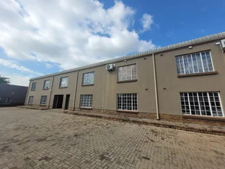 OFFICE TO LET IN KEMPTON PARK | HIGH STREET | BREDELL