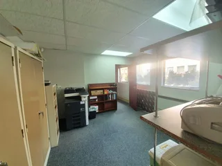 360 SQM OFFICE FOR SALE WITHIN PRO PARK BASED IN PERSEQUOR