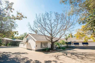 Office Building To Let Lynnwood