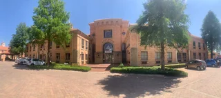 Neat sectional title office unit available for purchase in Tuscany Office Park