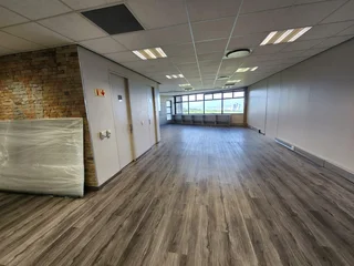 Prime Opportunity: Spacious 129sqm Property Available for Rent or Sale in Vibrant Umhlanga