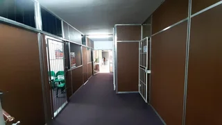 Office available for rental in Alberton Central