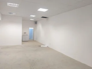 69 SQM RETAIL SUITE TO RENT IN THE WELL-KNOWN COMMERCIAL HUB OF SILVERTON - PRETORIA EAST