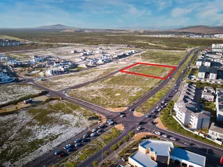 Sandown | Prime 6700sqm Vacant Land For Sale On Sandown Road, Parklands North