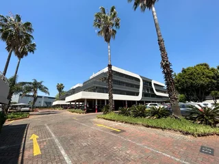Cresta Junction | Immaculate Office Space to Let in Randburg