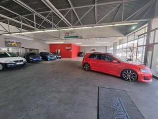 Goodwood | Showroom For Rent On Voortrekker Road