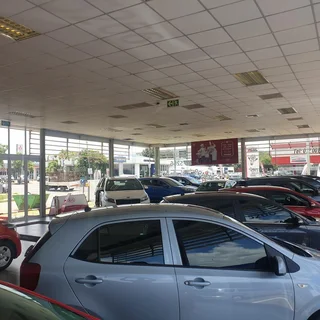 MASSIVE 500 SQM SHOWROOM FACILITY TO LET WITHIN THE WELL-DEVELOPED HATFIELD NODE WITH GREAT EXPOSURE