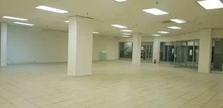 Well located retail space available for rent