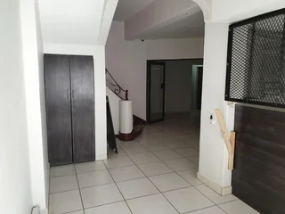 A-GRADE 425 SQM FACILITY FOR SALE IN THE PRISTINE NODE OF HATFIELD WITH GREAT MAIN ROAD EXPOSURE