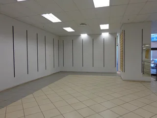 LARGE RETAIL SHOP TO LET IN THE HEART OF PRETORIA CBD