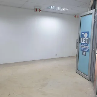 38 SQM RETAIL SPACE TO LET WITHIN HATFIELD MALL SITUATED AT 1122 BURNETT STREET