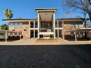 159 Sqm Office To Rent In Persequor - The Woods Office Park