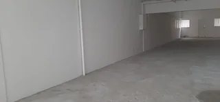 SUNNYSIDE - 133SQM WHITE BOX SHOP TO LET IN MEYER PLACE ON ROBERT SOBUKWE STREET IN PRETORIA