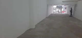 SUNNYSIDE - 133SQM WHITE BOX SHOP TO LET IN MEYER PLACE ON ROBERT SOBUKWE STREET IN PRETORIA