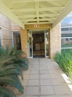 Partitioned Offices To Let In Hatfield