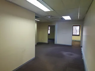 PARTITIONED OFFICES TO LET IN HATFIELD