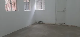 SUNNYSIDE - 133SQM WHITE BOX SHOP TO LET IN MEYER PLACE ON ROBERT SOBUKWE STREET IN PRETORIA