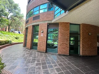 Sunnyside business park | Pristine Office To Let at 32 Princess of Wales, Parktown