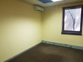 PARTITIONED OFFICES TO LET IN HATFIELD