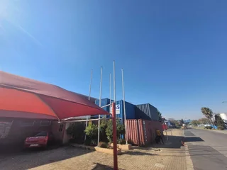 OFFICE TO LET IN KEMPTON PARK | SPARTAN