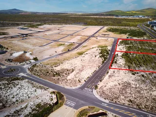 Sandown | Prime 14000sqm Vacant Land For Sale On Sand Road, Parklands North
