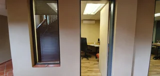 MODERN SMALL OFFICE TO LET IN SECURE BUILDING IN PERSEQUOR PARK