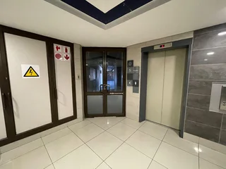 Building to Let in Ranburg | Kent Avenue