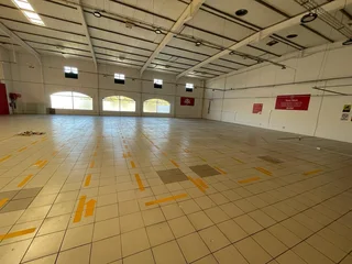 ECLIPSE PARK | RETAIL SPACE TO RENT ON LINK ROAD, PARKLANDS