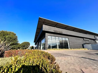 Weltevreden Park | Showroom to Let cnr Hendrik Potgieter and Rhinoceros