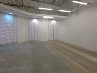 RETAIL STORE TO LET SITUATED WITHIN STATION SQUARE MALL