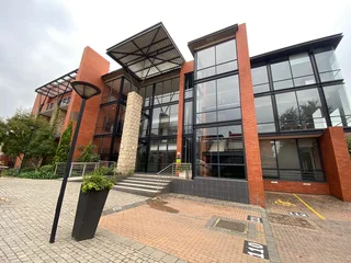 Pristine office unit available for lease in the Sandton business node