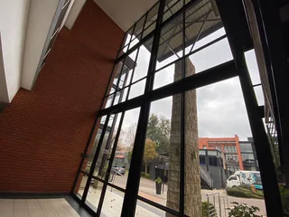 Pristine office unit available for lease in the Sandton business node