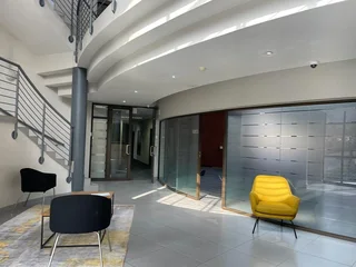 Howick Close, Waterfall Office Park | Stunning Office Space to Let in Vorna Valley