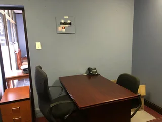 IMMACULATE OFFICE UNIT AVAILABLE FOR SALE IN ROODEPOORT