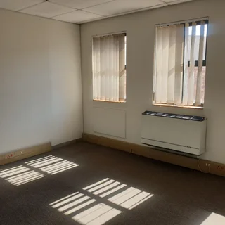 150 SQM OFFICE SUITE FOR SALE WITHIN HATFIELD BASED IN PARK FIELD COURT