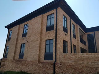 Upmarket Office Park With Great Visbility