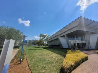 2 Fortress Road | Prime Commercial Space to Let in Rhodesfield